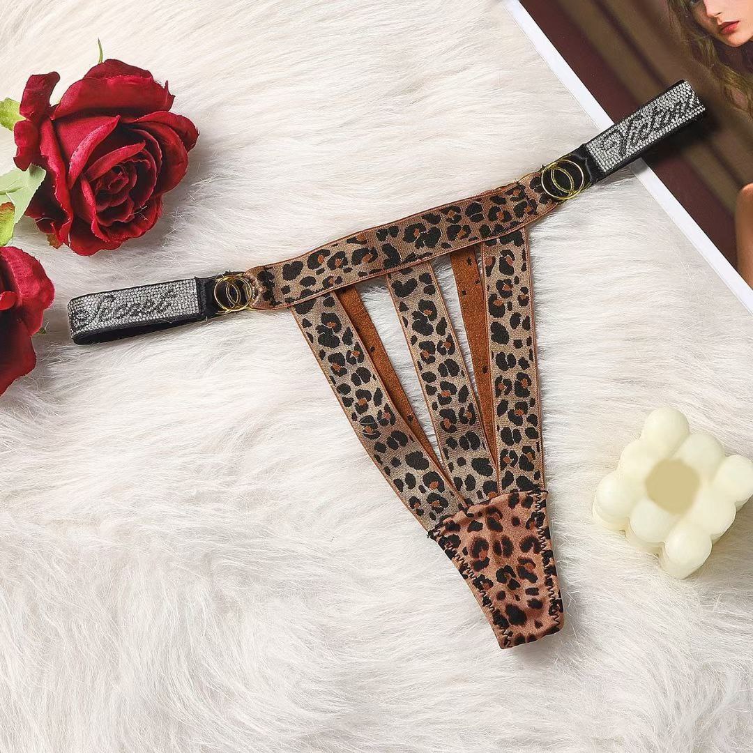 شورت بند نگینی Victoria’s Secret (بسته ۱۲ عددی)